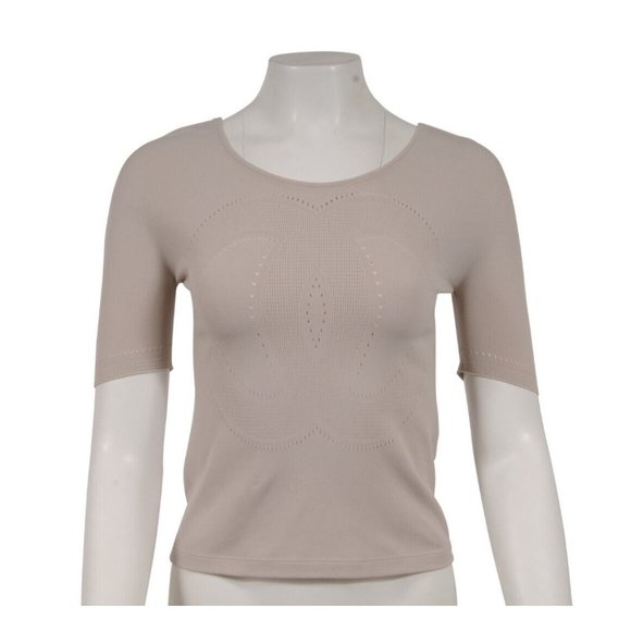 Chanel Womens CC Logo Top Size Medium Beige Tan Perforated Short Sleeve T Shirt - Picture 1 of 13